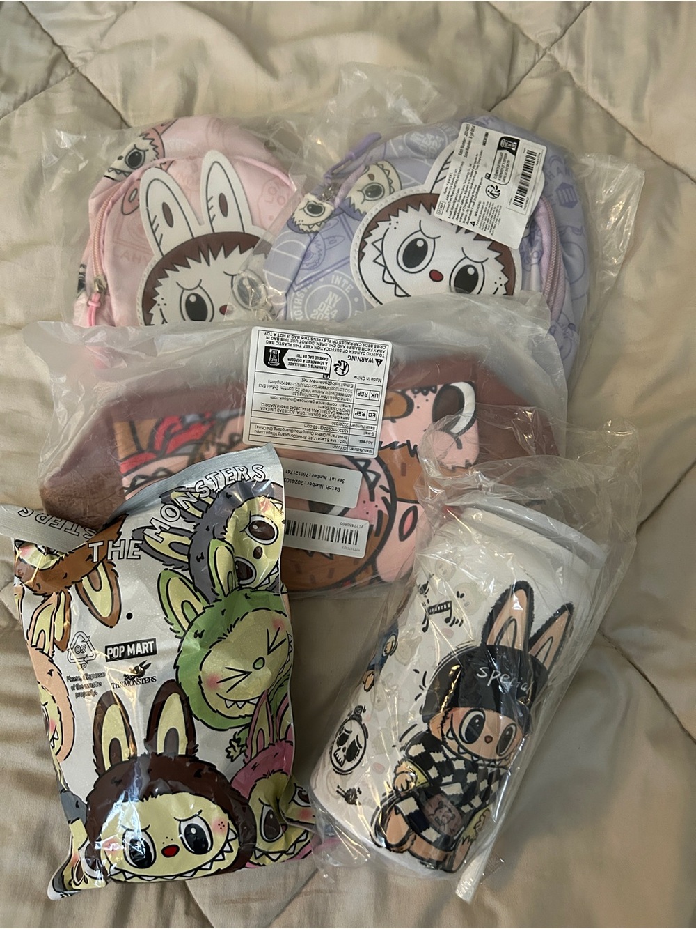 Brand New Bundle Mug, Little Back Packets Plush Set - Pink, Purple, White, Brown